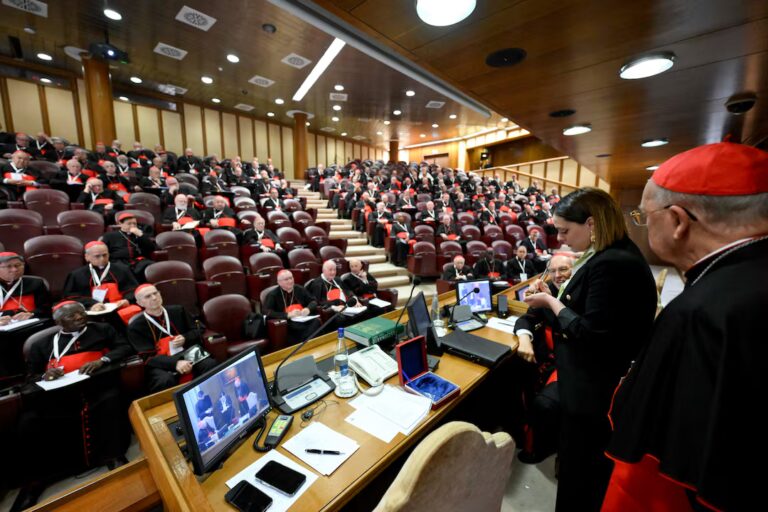 Βατικανό: Ξεκινά σήμερα το μεγαλύτερο και ίσως το πιο απρόβλεπτο Κονκλάβιο – Όλο το παρασκήνιο και οι διχασμοί