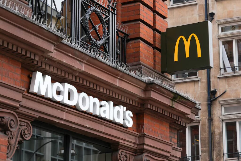 McDonald’s: Δυσάρεστη ανακοίνωση από τη διάσημη αλυσίδα εστιατορίων – Μας επηρεάζει όλου