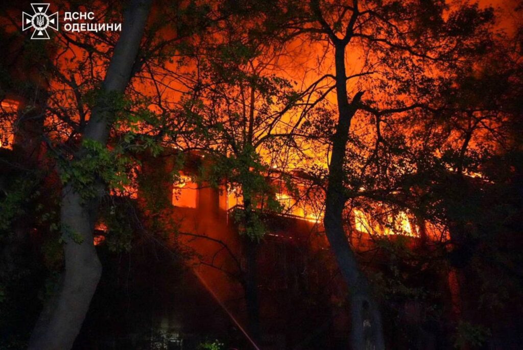 Ουκρανία: Τουλάχιστον 7 νεκροί και πάνω από 20 τραυματίες ύστερα από ουκρανικό πλήγμα σε πόλη υπό ρωσικό έλεγχο