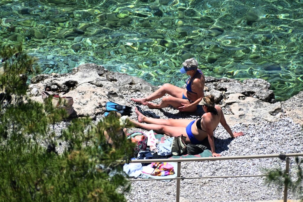 Δεν υπάρχουν απάτητες παραλίες