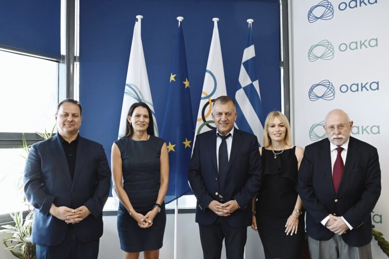 ΟΑΚΑ: Υπογραφή σύμβασης ύψους 61,35 εκατ. ευρώ για την αποκατάσταση της στατικής επάρκειας των στεγάστρων του Σταδίου και του Ποδηλατοδρομίου