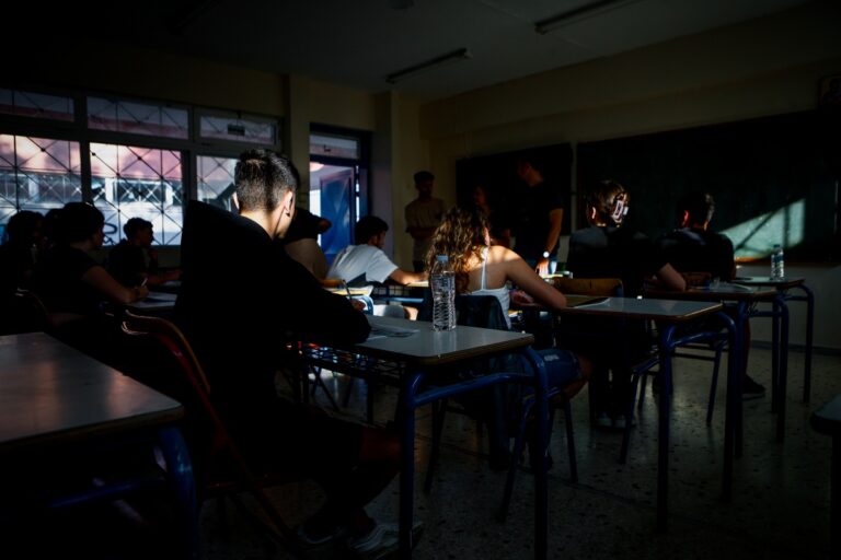 Πανελλήνιες Εξετάσεις - Υποψήφιοι