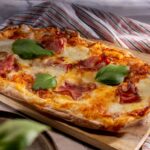 Τι είναι η pinsa; Έχουμε την καλύτερη συνταγή