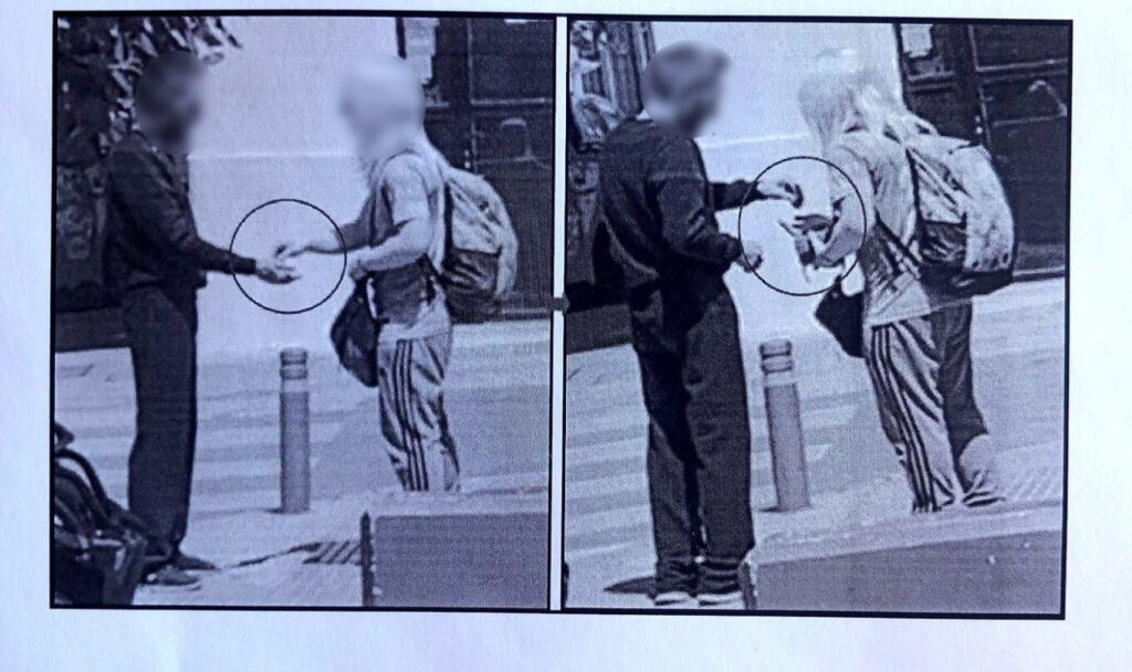 Πώς η ψυχίατρος έκανε «ντελίβερι» ναρκωτικών με το ασθενοφόρο: Οι διάλογοι και φωτογραφικά ντοκουμέν
