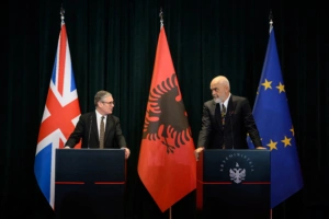 Ράμα: Είμαστε πιστοί στον γάμο μας με την Ιταλία για το μεταναστευτικό