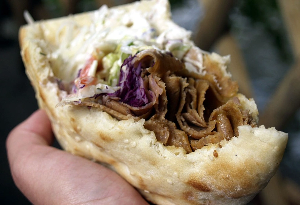 Final four στο Άμπου Ντάμπι: Αυτό είναι το σουβλάκι του «αθλητή« που πρέπει να φας