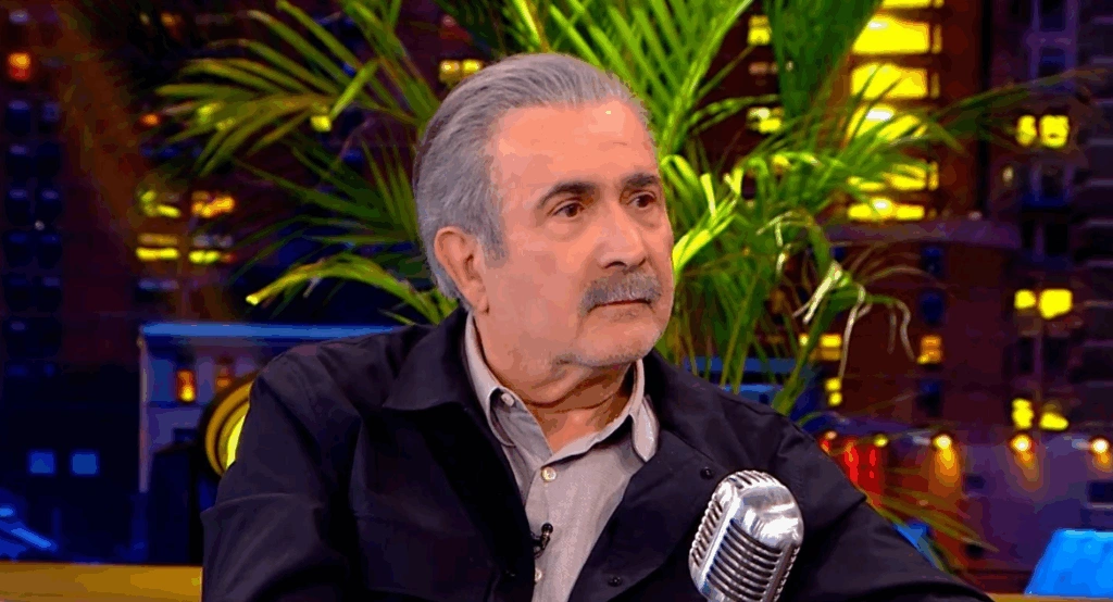 Λάκης Λαζόπουλος: Το κοινωνικοπολιτικό τοπίο και ο ρόλος της σάτιρας στην Ελλάδα – «Όποιος ελέ