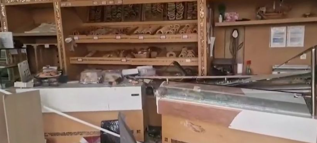 Θανατηφόρο τροχαίο στη Κω: Μία νεκρή και δύο τραυματίες – Αυτοκίνητο «καρφώθηκε» σε φούρνο [βίντεο]