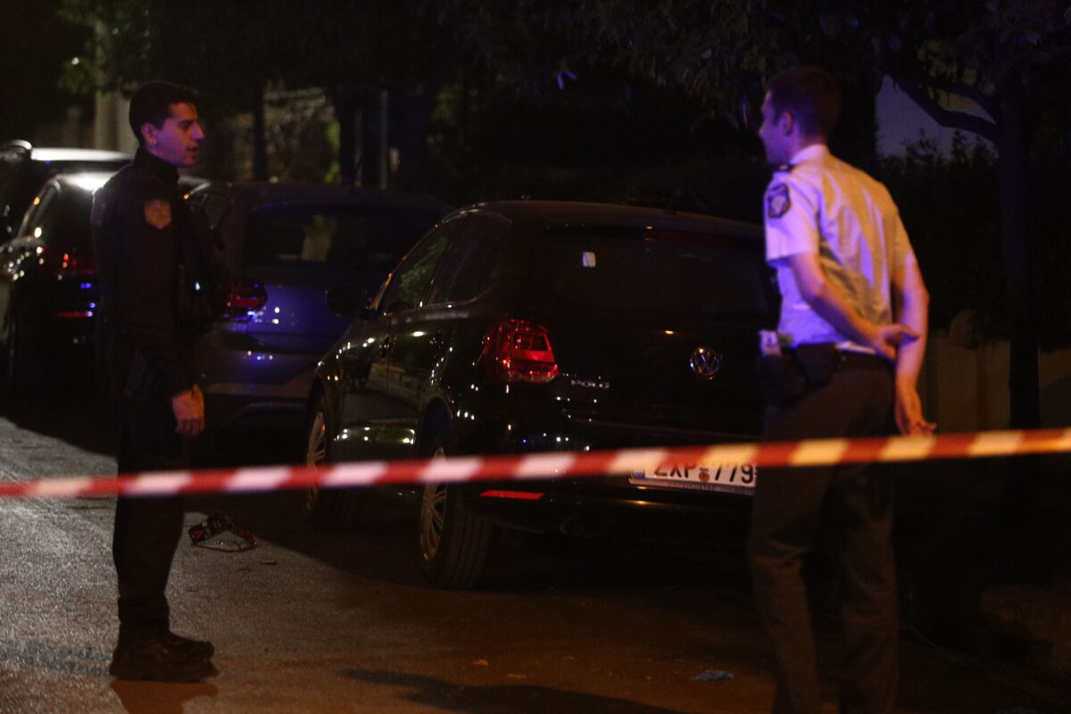 Τροχαίο στο Χαλάνδρι: Επίτηδες έπεσε στη στάση λεωφορείων ο 49χρονος; - Φέρεται να είχε νοσηλευτεί σε ψυχιατρείο