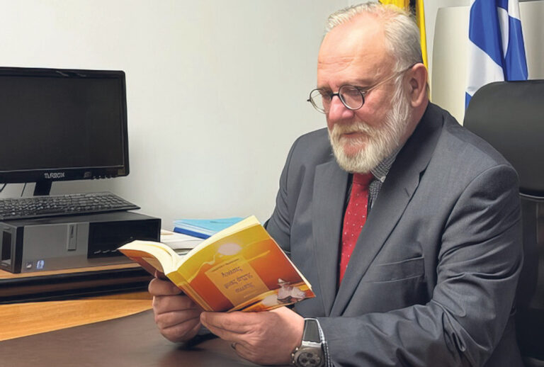 Γιώργος Ι. Βασιλείου στον ΕΤ: Υπάρχουν σιωπές που κάνουν πολύ θόρυβο