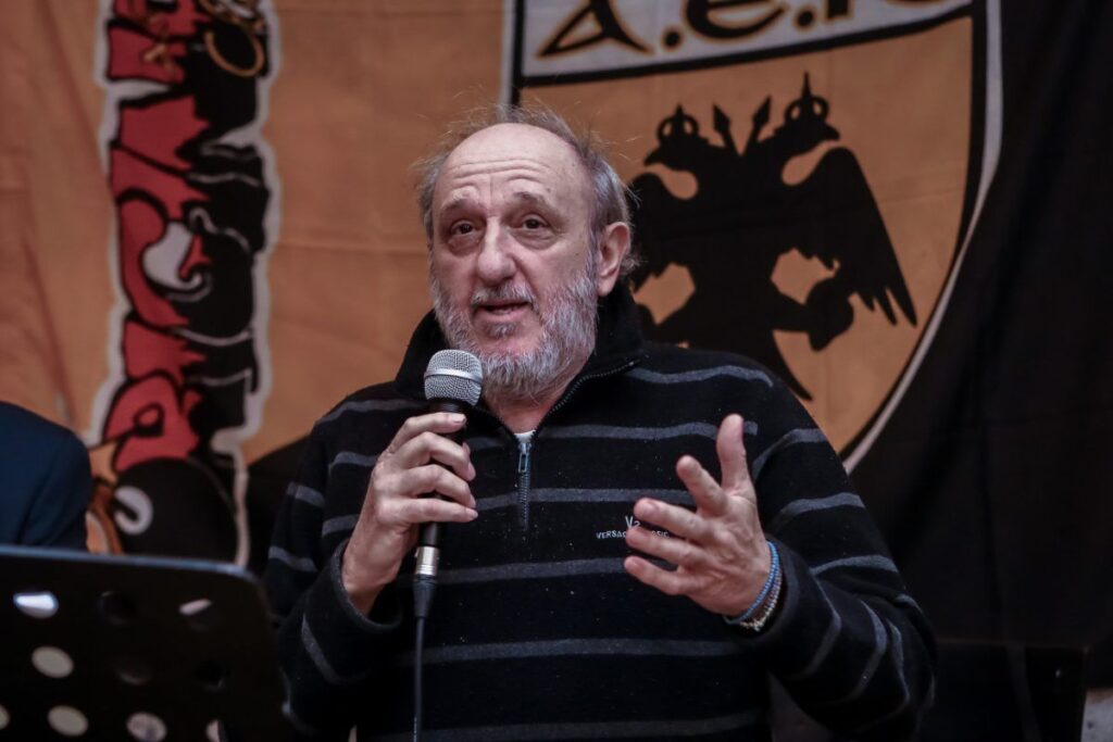 Δημήτρης Χατζηχρήστος: Πώς τον αποχαιρέτησαν οι οπαδοί των άλλων ομάδων