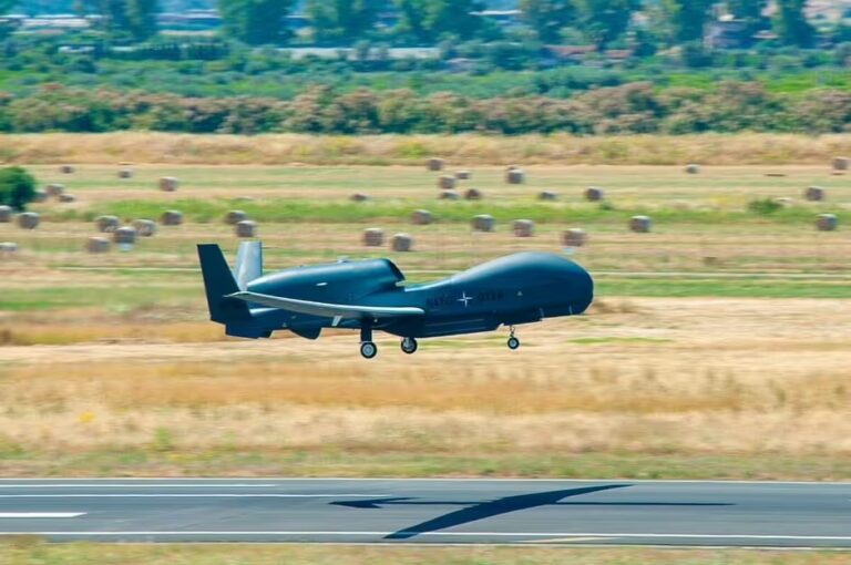 ΝΑΤΟ: Drone φέρεται να έχασε την επικοινωνία καθώς πλησίαζε τον ρωσικό εναέριο χώρο