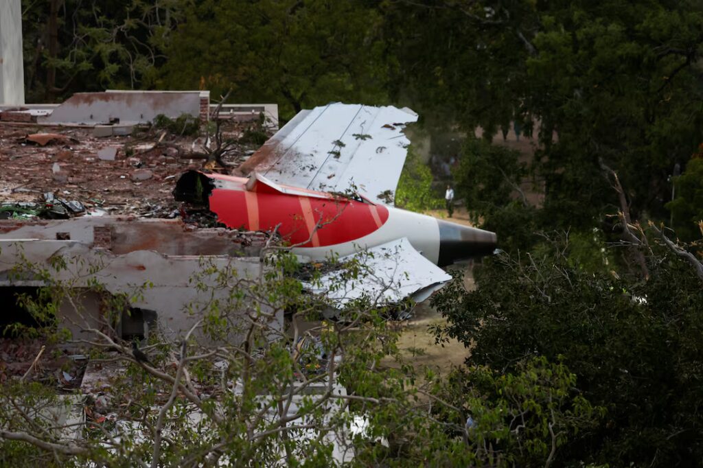 Air India: «Αστοχία» στον κινητήρα εντόπισαν οι ερευνητές του μοιραίου αεροπλάνου που κόστισε τη ζωή