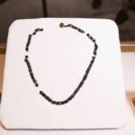 Τιτανικός: Ανακαλύφθηκε το χαμένο μενταγιόν του ναυαγίου – Μετά από 100 χρόνια στο βυθό