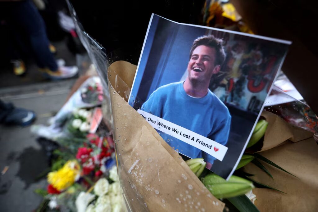Μάθιου Πέρι: Ένοχος για τη χορήγηση θανατηφόρας κεταμίνης ο γιατρός του ηθοποιού – Αντιμετωπίζ
