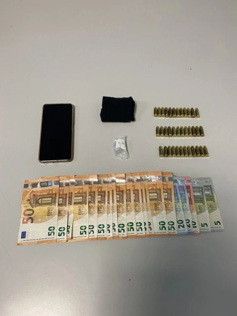 Μεγάλη επιχείρηση της ΕΛ.ΑΣ. – Σύλληψη δύο Τούρκων για ναρκωτικά και όπλα στη Βόρεια Ελλάδα