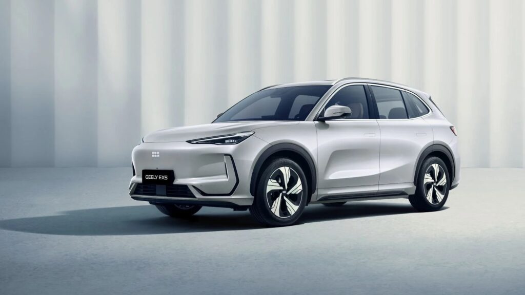Geely: Αυτές είναι οι τιμές – σοκ του πρώτου SUV της στην Ελλάδα!