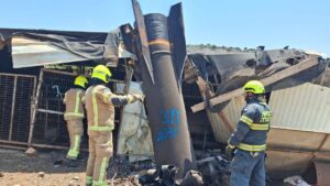 Από μια κλωστή η εκεχειρία Ιράν–Ισραήλ: Διαψεύδει ότι εκτόξευσε πυραύλους η Τεχεράνη – Απειλεί με αντίποινα το Τελ Αβίβ