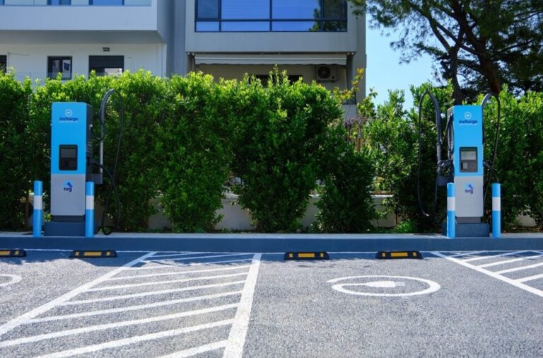 Έφτασε ο πρώτος ταχυφορτιστής 480 kW – Που βρίσκεται;