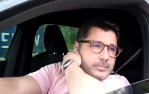 Λάμπρος Κωνσταντάρας