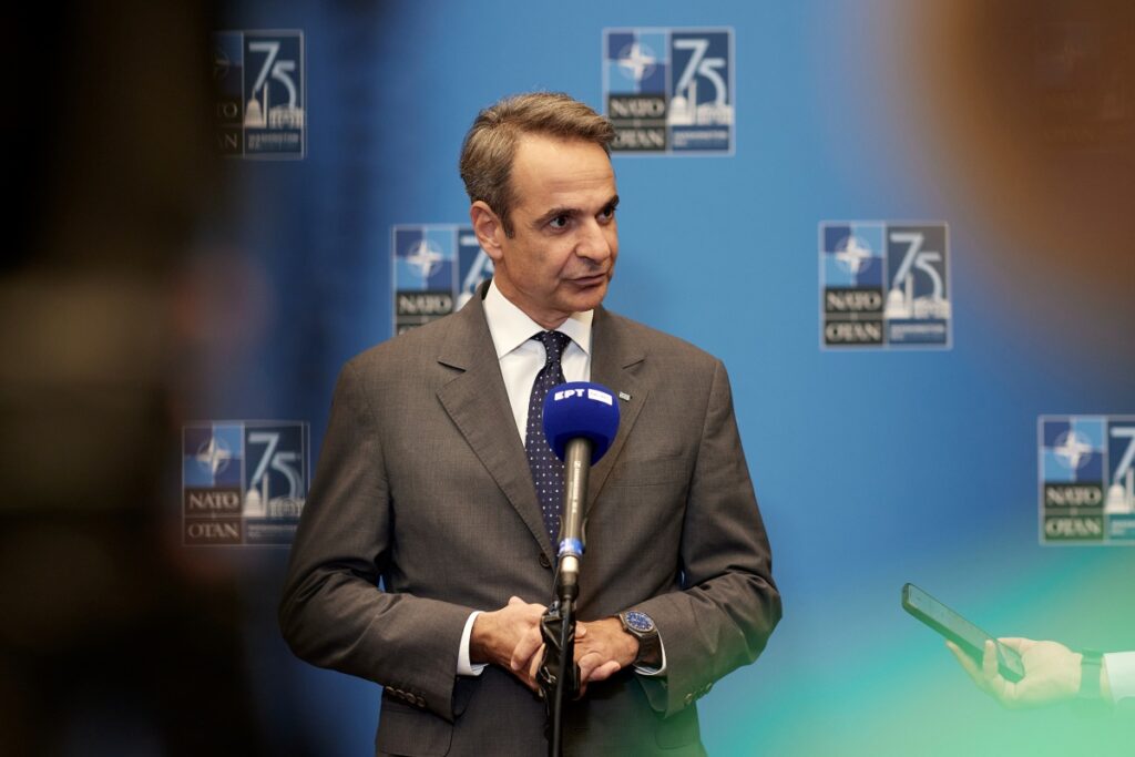 ΟΠΕΚΕΠΕ: Τα μηνύματα και το παρασκήνιο των αποφάσεων Μητσοτάκη