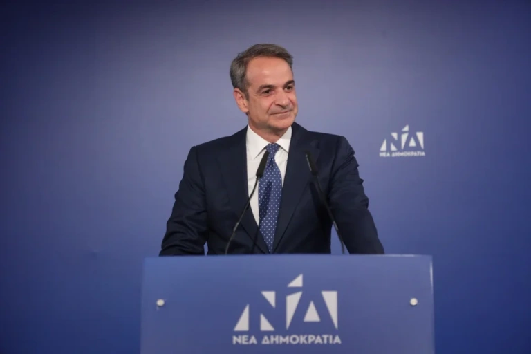Ξεκάθαρο μήνυμα Μητσοτάκη σε Σαμαρά: Δεν έχουμε ανάγκη από αυτόκλητους συμβουλάτορες που ανησυχούν για τα εθνικά από τον καναπέ τους