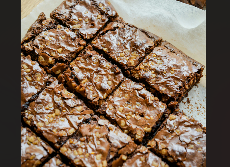 Τα πιο εύκολα brownies στο air fryer, έτοιμα σε 8′
