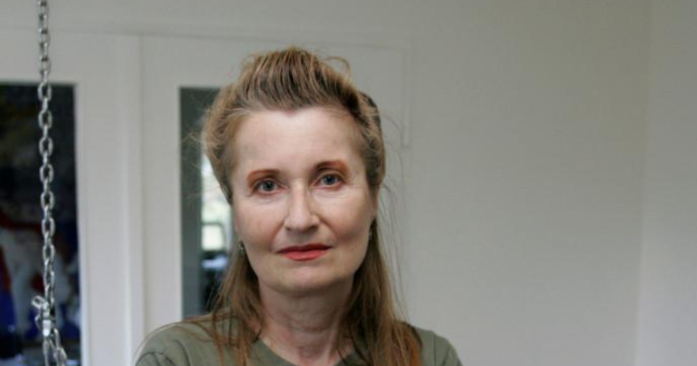 Η νομπελίστρια Ελφρίντε Γέλινεκ διαψεύδει τα fake news για τον θάνατό της -«Πάλι; Είμαι ακόμα εδώ»