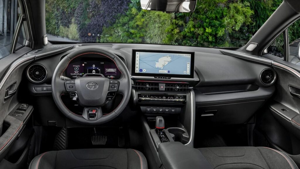 Το οικογενειακό SUV της Toyota που είναι 1ο σε πωλήσεις στην Ελλάδα