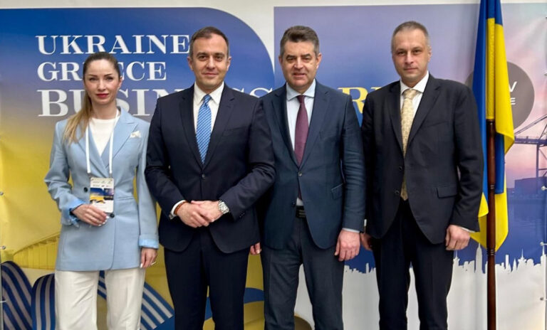 Χατζηβασιλείου από Κίεβο: Οι ελληνικές επιχειρήσεις είναι έτοιμες να συμμετάσχουν στην ανοικοδόμηση 