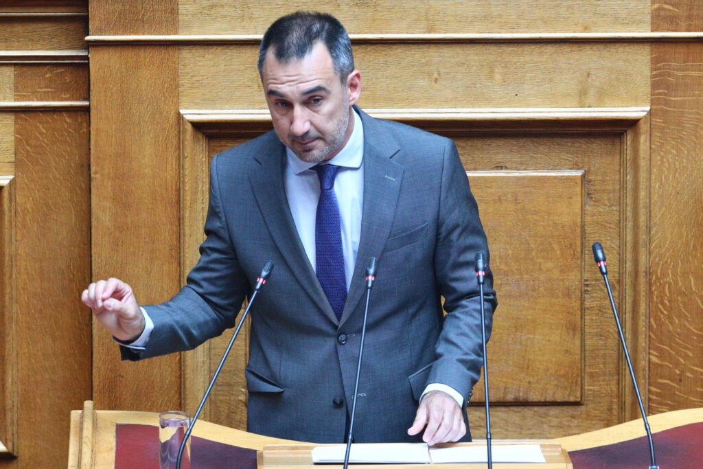 Χαρίτσης: Να μην επιτρέψουμε να λειτουργήσει η Βουλή ως πλυντήριο