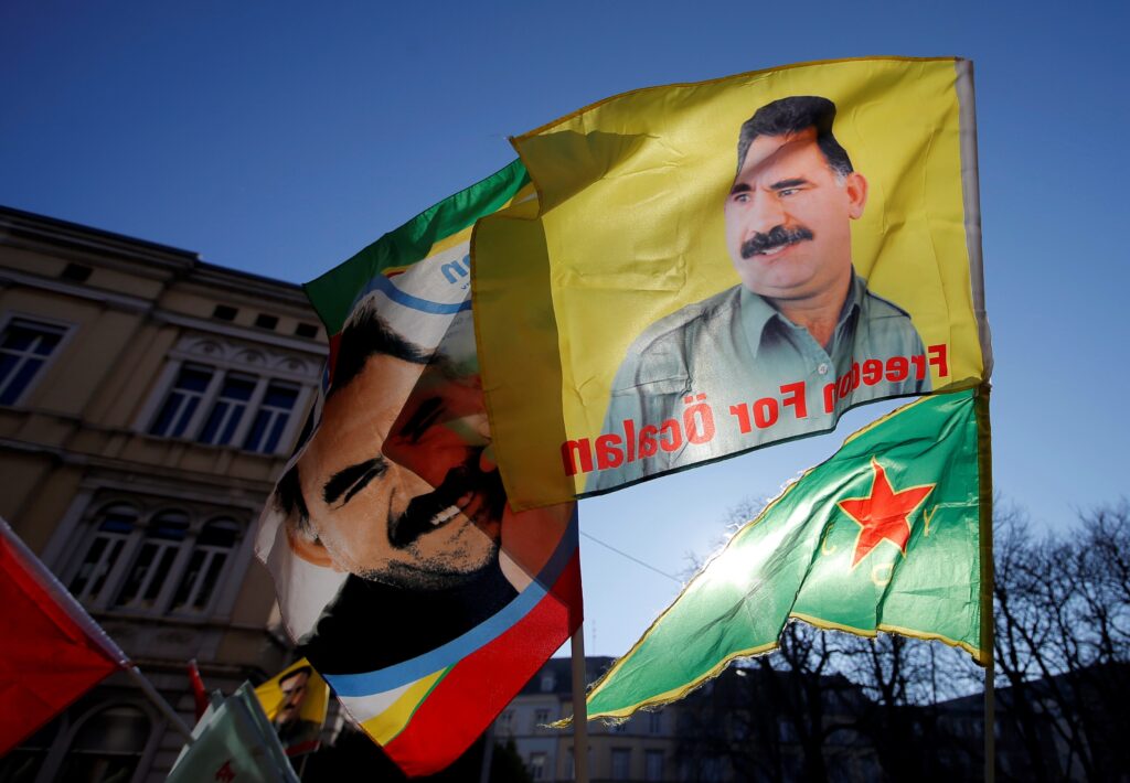 Τουρκία: Ξεκινά ο αφοπλισμός του PKK – Θα γίνει συμβολική τελετή