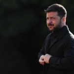 Πολιτικό «θρίλερ» στην Ουκρανία: Ο Ζελένσκι δηλώνει έτοιμος για εκλογές μετά τις πιέσεις Τραμπ – Τι προβλέπει το Σύνταγμα;