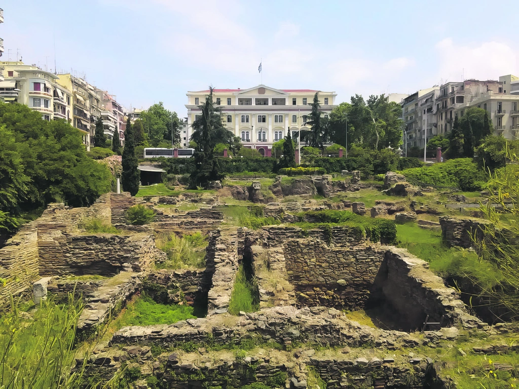 Θεσσαλονίκη: 35χρόνια υπό ανάπλαση η πλατεία Διοικητηρίου – Ένα έργο-φάντασμα