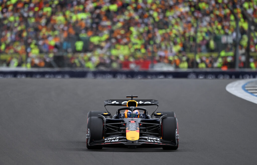 Φόρμουλα Ενα: Ο Φερστάπεν κατέκτησε την pole position στη Βρετανία