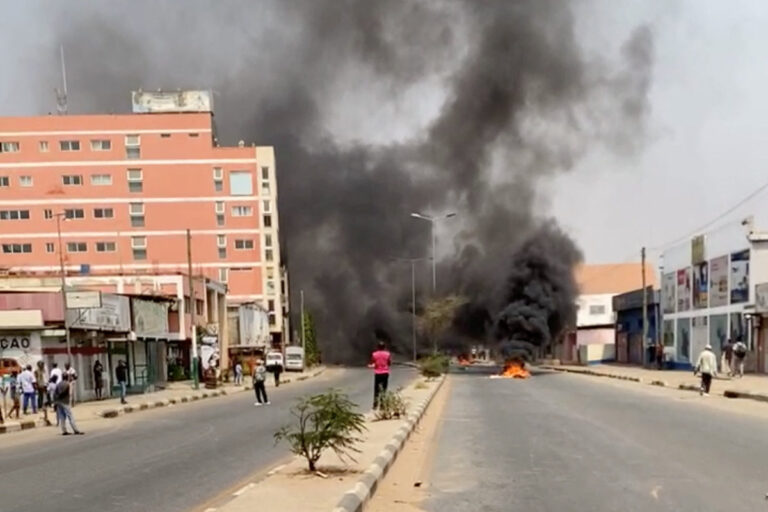 Ανγκόλα: Τουλάχιστον 22 νεκροί σε αιματηρές διαδηλώσεις για τις αυξήσεις στις τιμές των καυσίμων