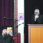 Θεία Λειτουργία για κωφούς – Τι λέει στον ΕΤ ο πατήρ Ιωάννης Καραμούζης