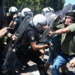 Ένταση ΜΑΤ – φοιτητών στη Σύνοδο Πρυτάνεων στην Ανάβυσσο