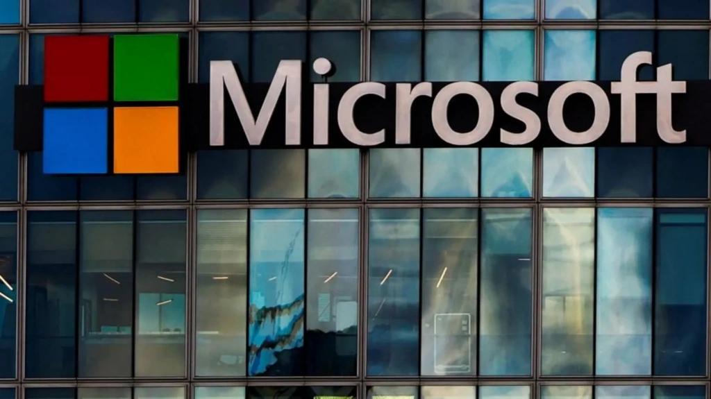 Microsoft: Απολύει 9.000 υπαλλήλους και επενδύει στην Τεχνητή Νοημοσύνη