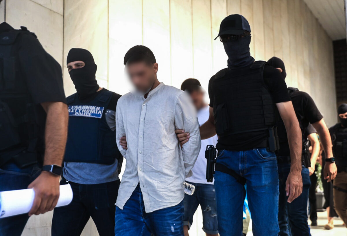 Αγία Παρασκευή: Τα αποκαλυπτικά…σήματα - Στην ανακρίτρια αύριο οι 5 κατηγορούμενοι για την δολοφονία του Πολωνού καθηγητή