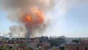 Έκρηξη σε βενζινάδικο στη Ρώμη: Τουλάχιστον 21 τραυματίες - Δείτε βίντεο