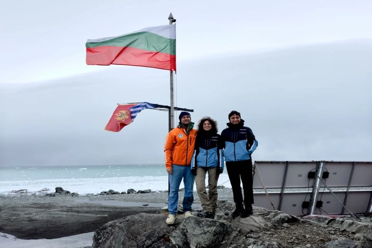 ΕΛΕΠΟΖ: Το ταξίδι της Χριστίνας Μπαλωμενάκη και της Εύχαρις Γουρουντή στην Ανταρκτική και στη βουλγάρικη βάση