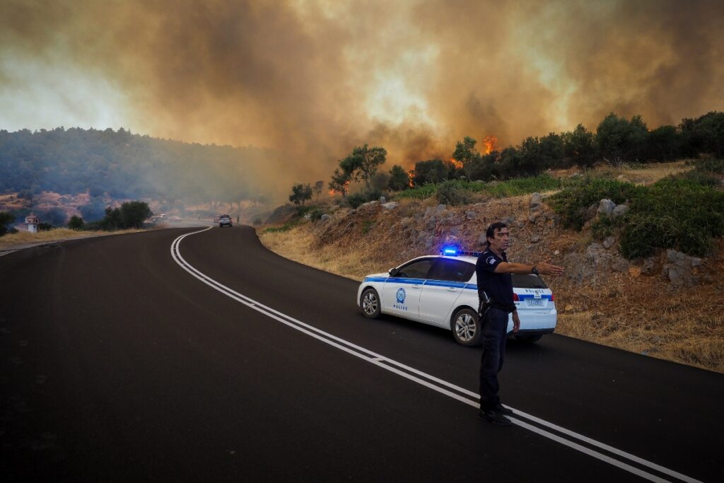 Φωτιά τώρα στο Μεσολόγγι – Ήχησε το 112, εκκενώνονται οικισμοί