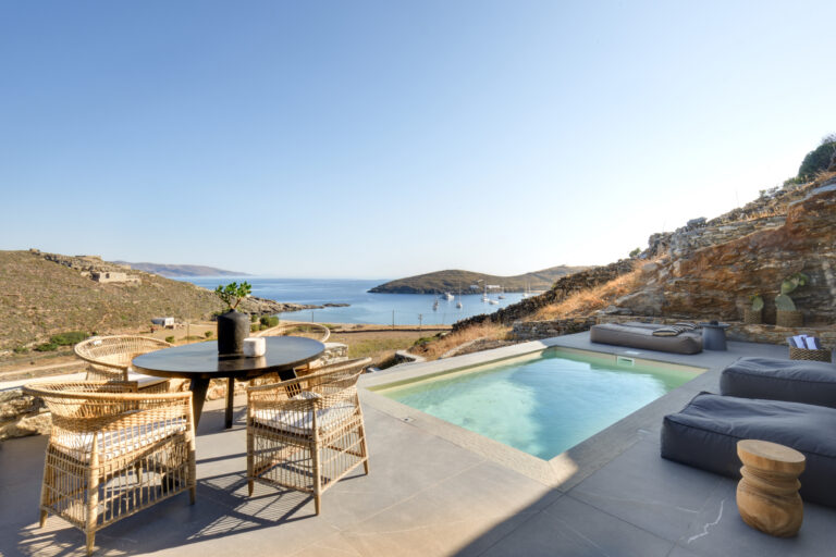 YOU The Kolona Concept: Εκεί όπου το Αιγαίο γίνεται εμπειρία