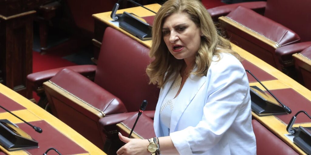 Σδούκου: Η τοξικότητα είναι η νέα ταυτότητα του ΠΑΣΟΚ Ανδρουλάκη; – Σάλος με τη Λιακούλη που α