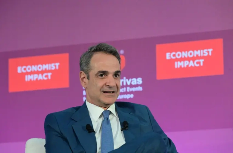 Κυριάκος Μητσοτάκης: Απέκτησε επίσημο κανάλι στο WhatsApp