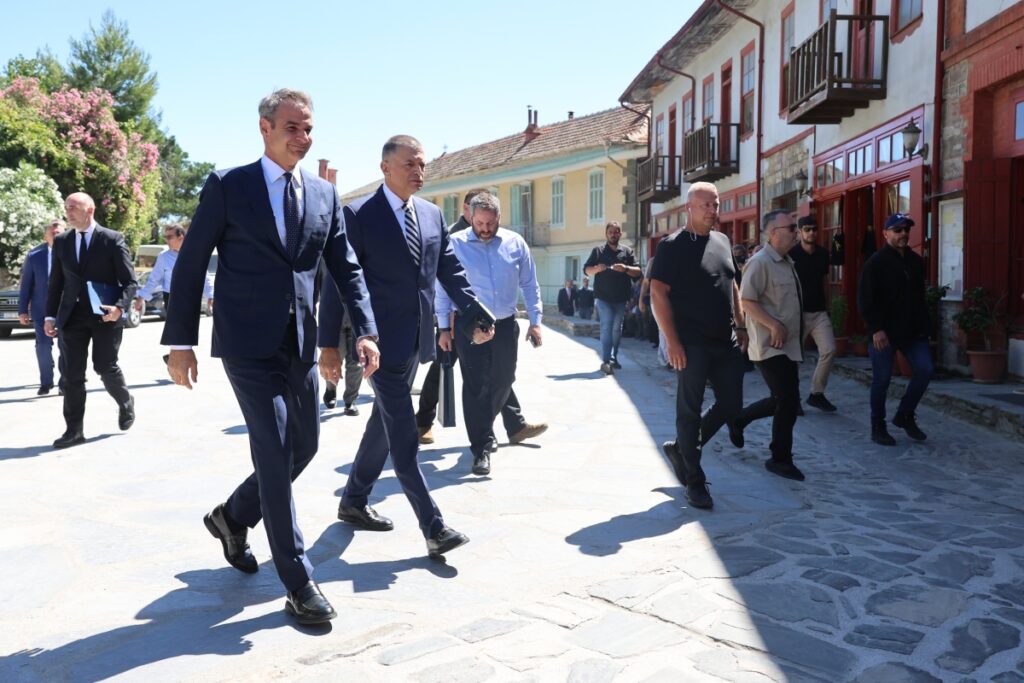 Μητσοτάκης από Άγιον Όρος: Ο λόγος της αλήθειας της Αθωνικής πολιτείας να ακουστεί πιο ισχυρός σε έν