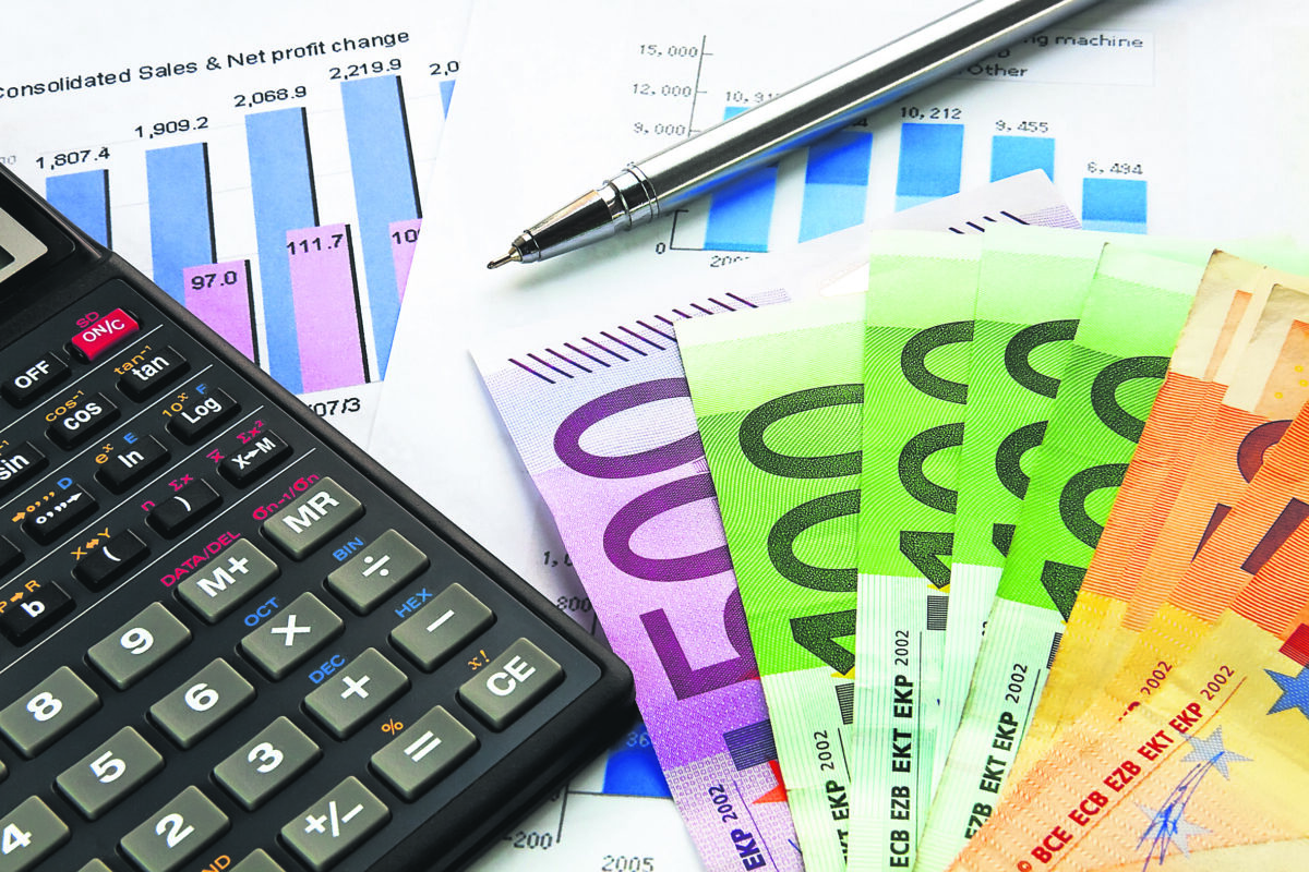 Προϋπολογισμός 2026: Οι αλλαγές σε φόρους, μισθούς, συντάξεις