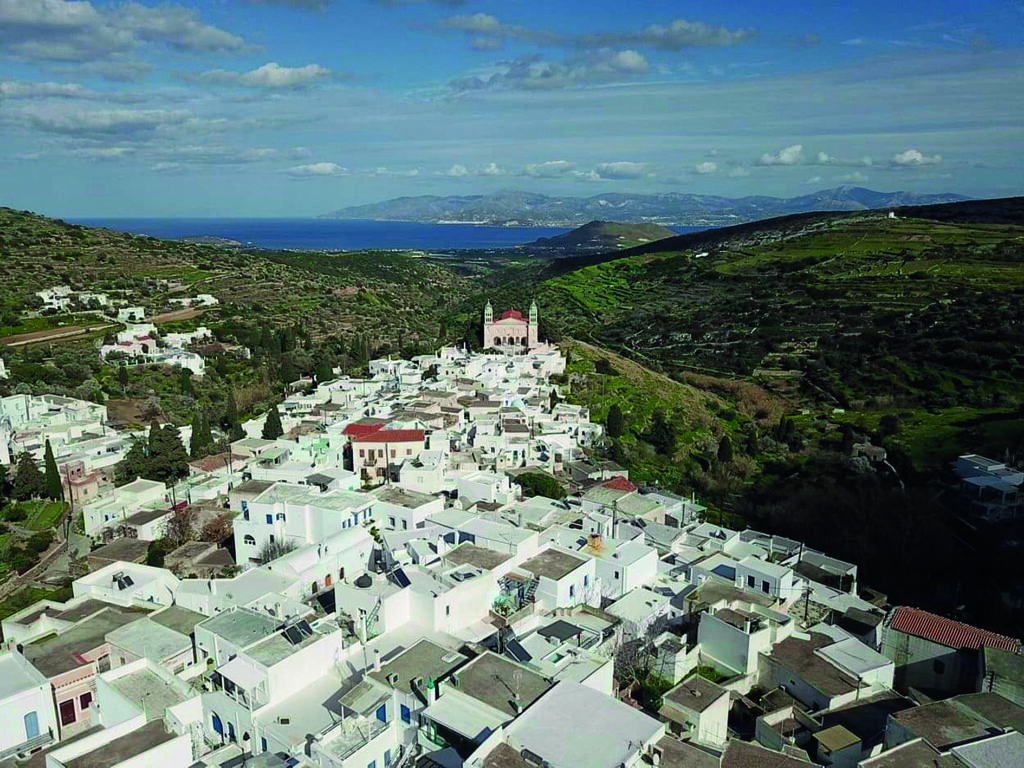 Πάρος: Με πάνω από 10 μαχαιριές δολοφονήθηκε ο 40χρονος Αφγανός – Τι «βλέπουν» οι Αρχές [Βίντεο]