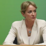 Αλεξάνδρα Σδούκου: Η αντιπολίτευση ζητά να αφήσουμε να χρεοκοπήσουν τα ΕΛΤΑ